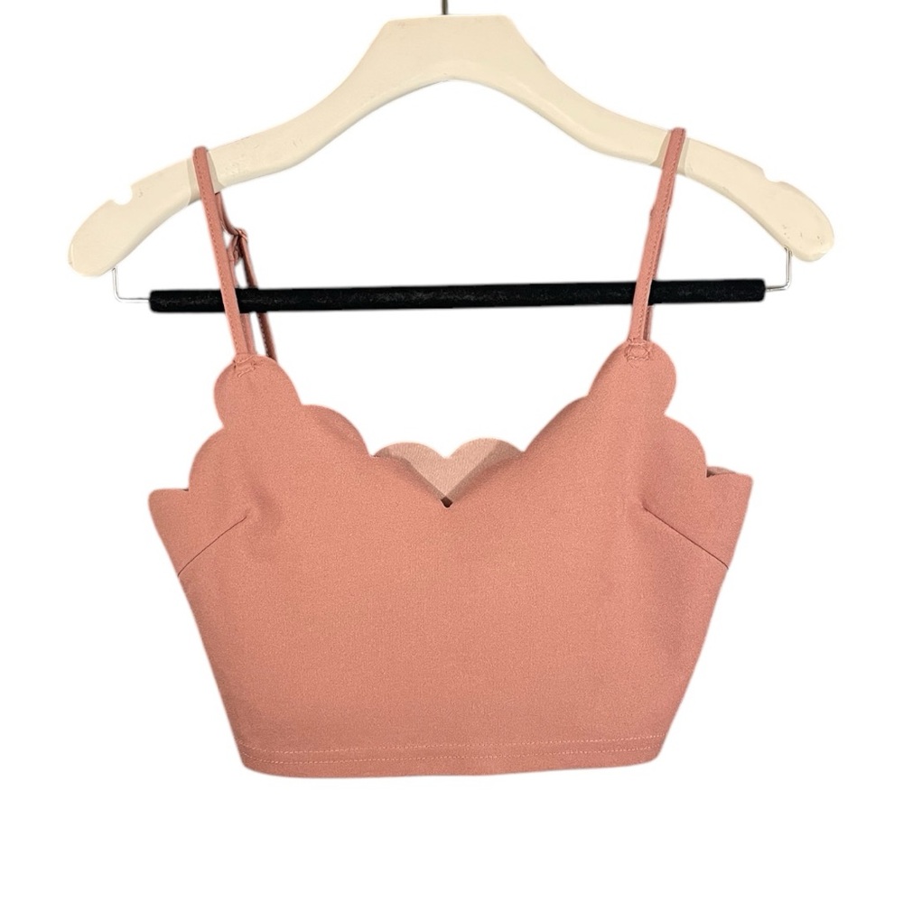 SHEIN Women’s Pink Cropped Scalloped Neckline Tank Top Size S